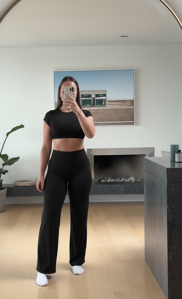 2 pieces combo set( Black and grey ) tops and bottoms Active wear