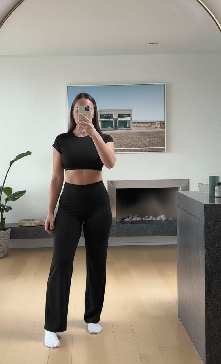 2 pieces combo set( Black and grey ) tops and bottoms Active wear