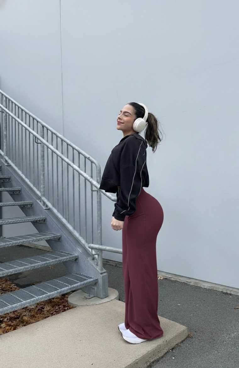 Olive green Straight Fit Active Pants | Ultra-Flexible High-Waist Athleisure