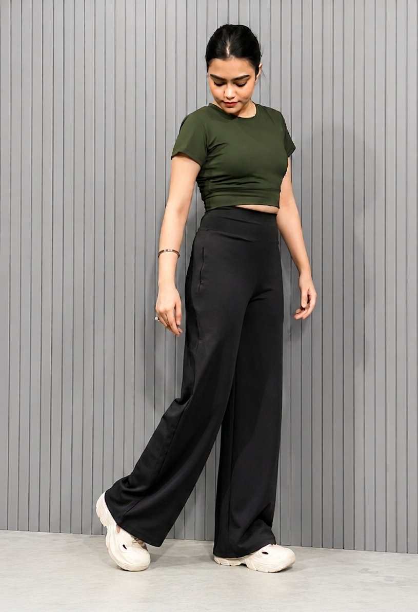 Black Straight Fit Active Pants | Ultra-Flexible High-Waist Athleisure